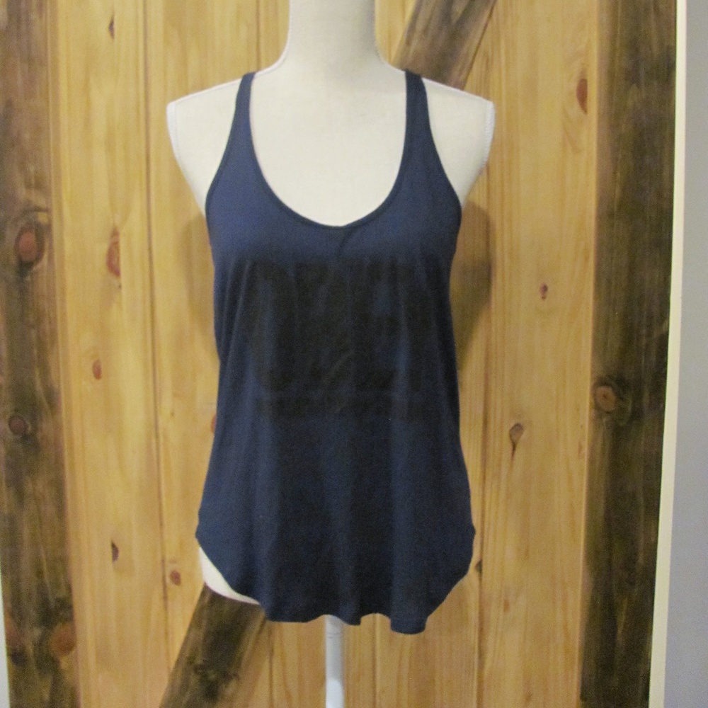 Obey Tank